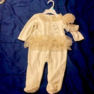 NWT 2 Piece set Baby Girl 3-6 months